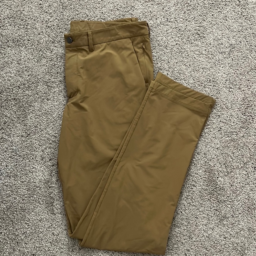 CRZ YOGA men’s pant size 34